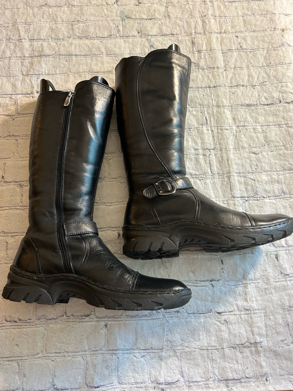NJB BLACK HIGH-END LEATHER BOOTS CREATED BY THE BOOT BUILDER (IVAN) WOMEN’S 41